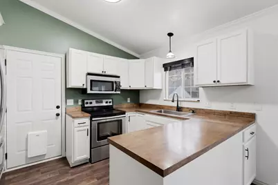 512 N 400 E, Springville, UT 84663 - Photo 6