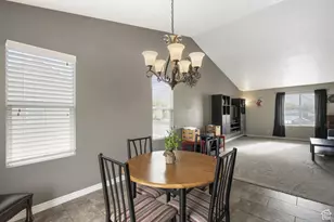 2257 N 830 W, West Bountiful, UT 84087 - Photo 8