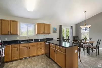 2257 N 830 W, West Bountiful, UT 84087 - Photo 10