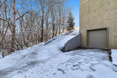 1284 E Canyon Creek Dr S, Bountiful, UT 84010 - Photo 52