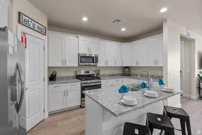 1231 N Mistico Aly, Washington, UT 84780 - Photo 6