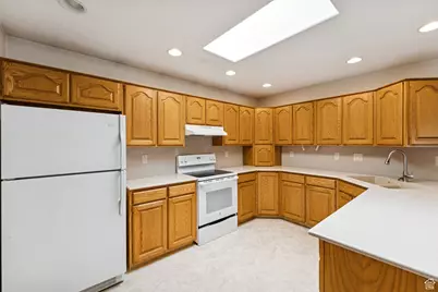 780 W 4075 S, Riverdale, UT 84405 - Photo 12