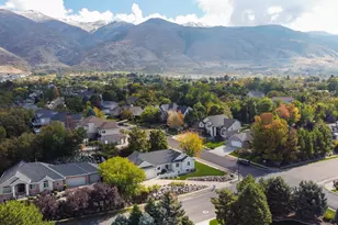 1306 N Thornfield Rd E, Kaysville, UT 84037 - Photo 46