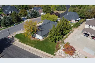 1306 N Thornfield Rd E, Kaysville, UT 84037 - Photo 36