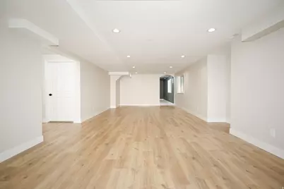 1306 N Thornfield Rd E, Kaysville, UT 84037 - Photo 22