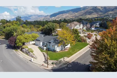 1306 N Thornfield Rd E, Kaysville, UT 84037 - Photo 40