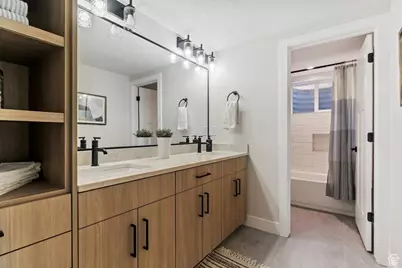 71 S Harvs Ln, Kaysville, UT 84037 - Photo 30