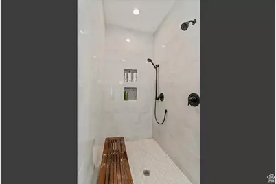 71 S Harvs Ln, Kaysville, UT 84037 - Photo 18