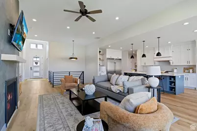 71 S Harvs Ln, Kaysville, UT 84037 - Photo 6