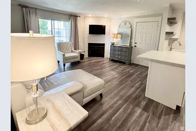 2095 S Main St E #23, Bountiful, UT 84010 - Photo 28