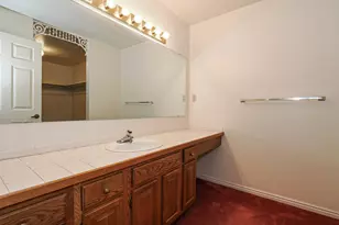 560 E South Temple, Salt Lake City, UT 84102 - Photo 26