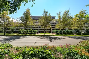 560 E South Temple, Salt Lake City, UT 84102 - Photo 2