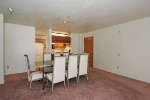 560 E South Temple, Salt Lake City, UT 84102 - Photo 14