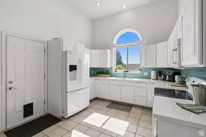 819 E 50 S, Pleasant Grove, UT 84062 - Photo 8