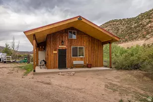 1095 S Montezuma Canyon Rd, Monticello, UT 84535 - Photo 2