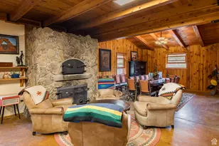 1095 S Montezuma Canyon Rd, Monticello, UT 84535 - Photo 12