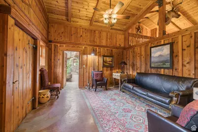 1095 S Montezuma Canyon Rd, Monticello, UT 84535 - Photo 6