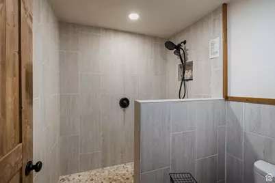 1095 S Montezuma Canyon Rd, Monticello, UT 84535 - Photo 36