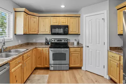 101 E 630 N #31, Smithfield, UT 84335 - Photo 16