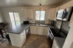 4717 S Spicewood Cir W, Taylorsville, UT 84129 - Photo 10