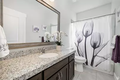 94 W Hillside Dr, Elk Ridge, UT 84651 - Photo 18