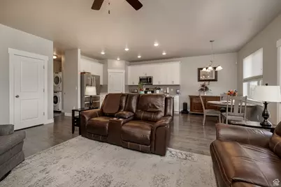 94 W Hillside Dr, Elk Ridge, UT 84651 - Photo 6