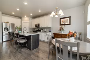 94 W Hillside Dr, Elk Ridge, UT 84651 - Photo 8