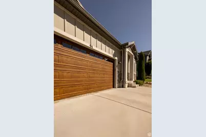 94 W Hillside Dr, Elk Ridge, UT 84651 - Photo 1