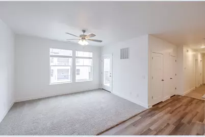 882 N Coulsen Dr #J201, Saratoga Springs, UT 84045 - Photo 16