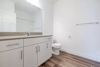 882 N Coulsen Dr #J201, Saratoga Springs, UT 84045 - Photo 6