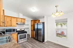 5100 S 1050 W, Riverdale, UT 84405 - Photo 2