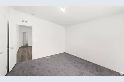5100 S 1050 W #E33, Riverdale, UT 84405 - Photo 8
