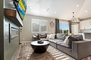 12073 Tower Arch Ln S, Herriman, UT 84096 - Photo 4