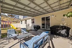 2437 N Nectar Way, Saratoga Springs, UT 84045 - Photo 40