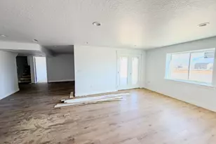 1308 S Boxelder Dr, Saratoga Springs, UT 84045 - Photo 10