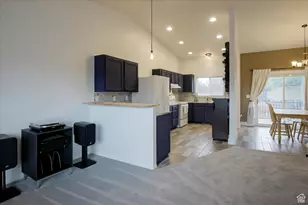 2829 W 5925 S, Roy, UT 84067 - Photo 6