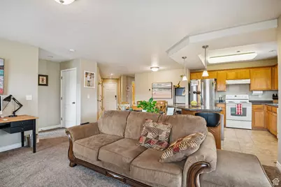 164 E Spencer Peak Way #A12, Draper, UT 84020 - Photo 4