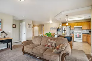 164 E Spencer Peak Way, Draper, UT 84020 - Photo 4