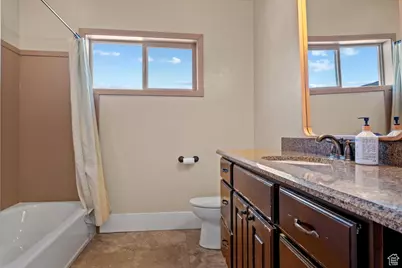 51 E Magellan Ln, Elk Ridge, UT 84651 - Photo 22