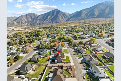 51 E Magellan Ln, Elk Ridge, UT 84651 - Photo 50