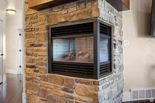 51 E Magellan Ln, Elk Ridge, UT 84651 - Photo 10