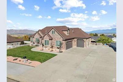 51 E Magellan Ln, Elk Ridge, UT 84651 - Photo 56