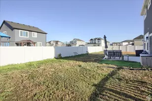 3215 N Saddlebrook Ln W, Plain City, UT 84404 - Photo 26