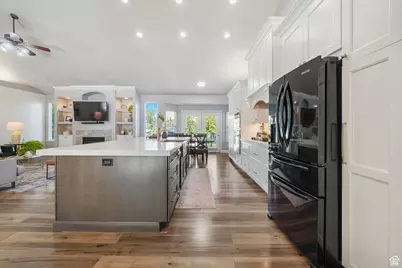 587 E Corner Canyon Dr, Draper, UT 84020 - Photo 12