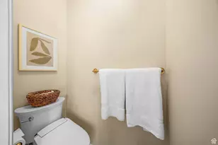 587 E Corner Canyon Dr, Draper, UT 84020 - Photo 18