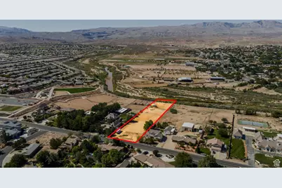 3752 Sugar Leo Rd, Bloomington, UT 84790 - Photo 12