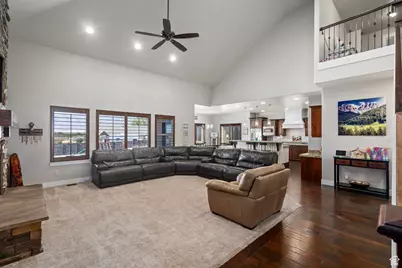 9031 N Cassie Dr E, Eagle Mountain, UT 84005 - Photo 8
