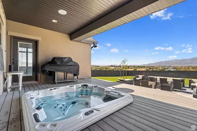 9031 N Cassie Dr E, Eagle Mountain, UT 84005 - Photo 34