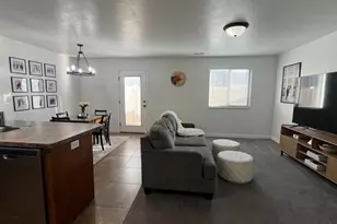 1161 W Lancelot Ln, West Haven, UT 84401 - Photo 6