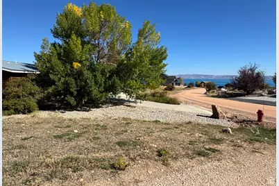 1461 N Broadhollow Rd #36/37, Garden City, UT 84028 - Photo 10